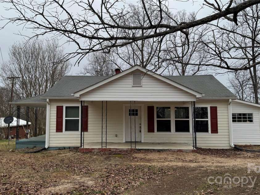 115 Craig Road, Mooresboro, NC 28114.  MLS# CAR4235179, YatesRealty ID 9460. 