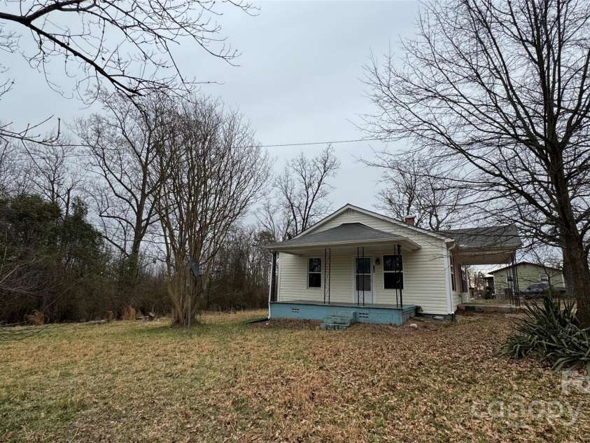 115 Craig Road, Mooresboro, NC 28114.  MLS# CAR4235179, YatesRealty ID 9460. 