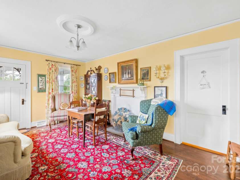 292 Mocksville Highway, Statesville, NC 28625.  MLS# CAR4244146, YatesRealty ID 9461. 