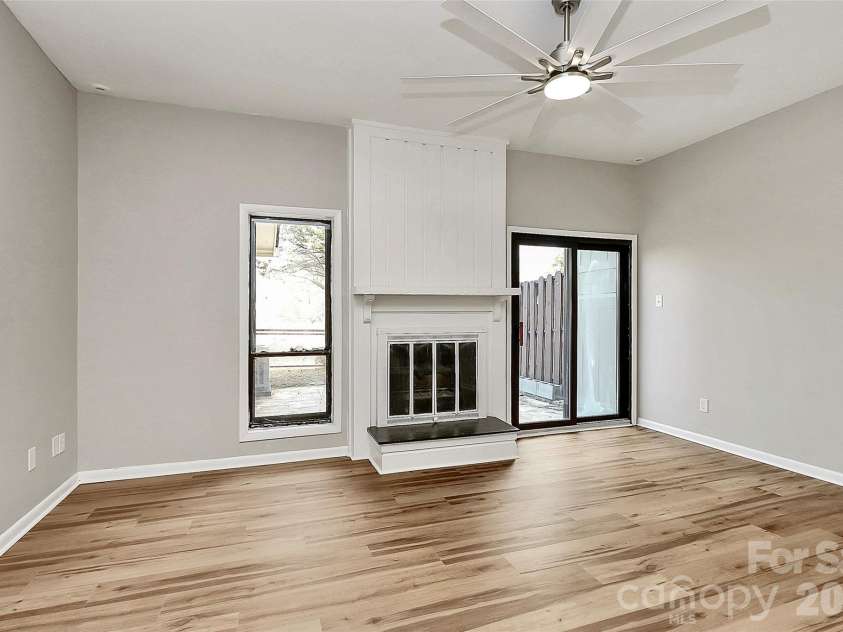 7931 Charter Oak Lane, Charlotte, NC 28226.  MLS# CAR4344426, YatesRealty ID 9461. 