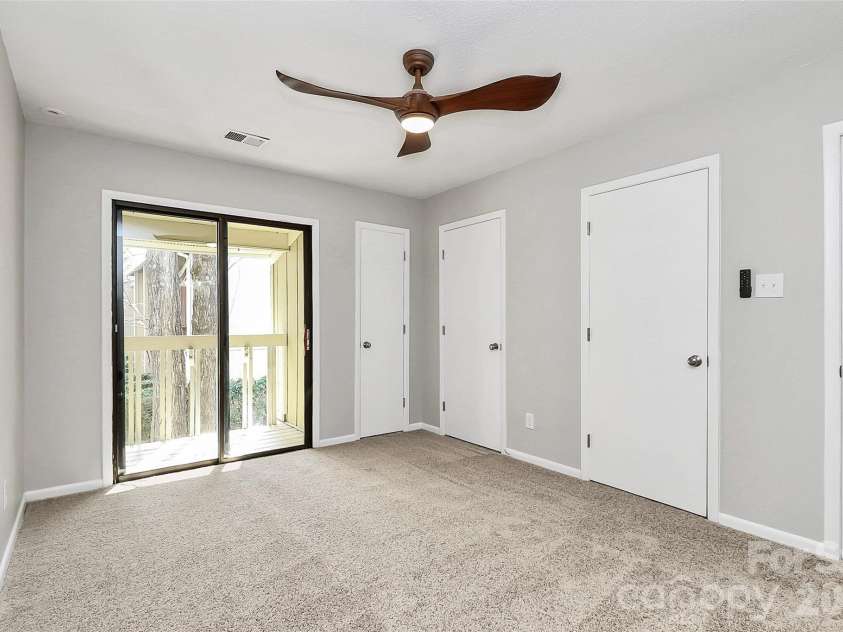 7931 Charter Oak Lane, Charlotte, NC 28226.  MLS# CAR4344426, YatesRealty ID 9461. 