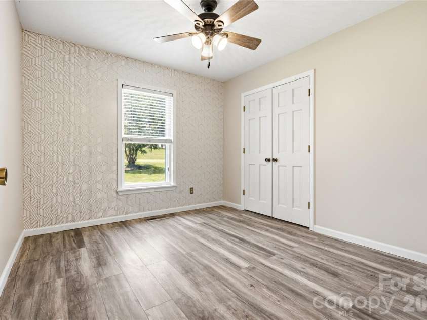 21 Eagle Drive, Taylorsville, NC 28681.  MLS# CAR4393704, YatesRealty ID 9462. 