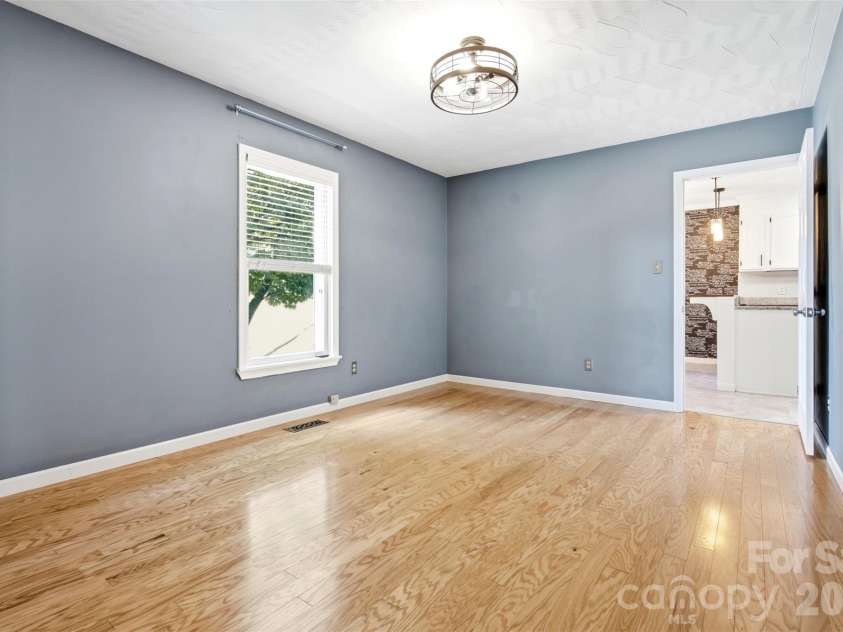 21 Eagle Drive, Taylorsville, NC 28681.  MLS# CAR4393704, YatesRealty ID 9462. 
