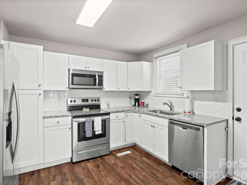 247 Cabarrus Avenue, Concord, NC 28025.  MLS# CAR4400350, YatesRealty ID 9465. 