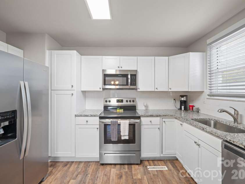 247 Cabarrus Avenue, Concord, NC 28025.  MLS# CAR4400350, YatesRealty ID 9465. 