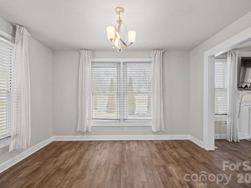 247 Cabarrus Avenue, Concord, NC 28025.  MLS# CAR4400350, YatesRealty ID 9465. 