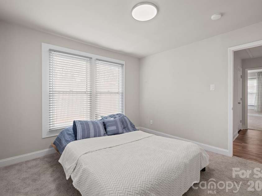 247 Cabarrus Avenue, Concord, NC 28025.  MLS# CAR4400350, YatesRealty ID 9465. 