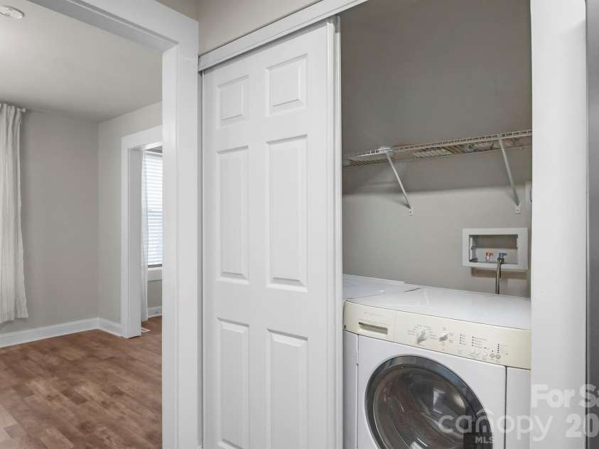 247 Cabarrus Avenue, Concord, NC 28025.  MLS# CAR4400350, YatesRealty ID 9465. 