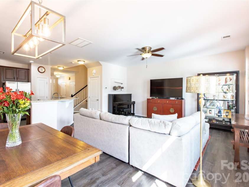 1123 Inn Keepers Way, Cornelius, NC 28031.  MLS# CAR4362117, YatesRealty ID 9467. 