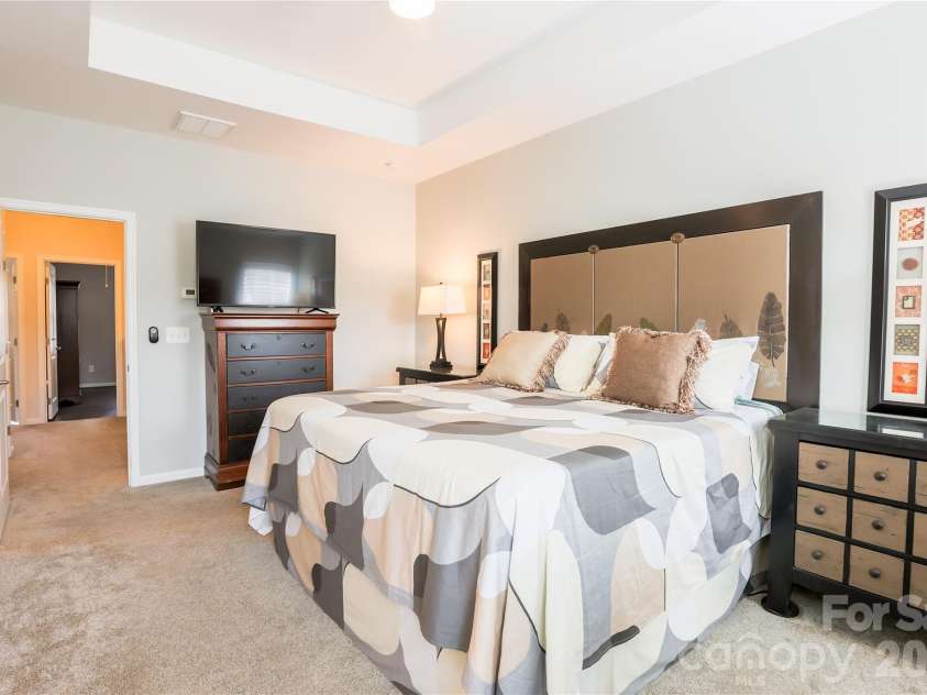 1123 Inn Keepers Way, Cornelius, NC 28031.  MLS# CAR4362117, YatesRealty ID 9467. 
