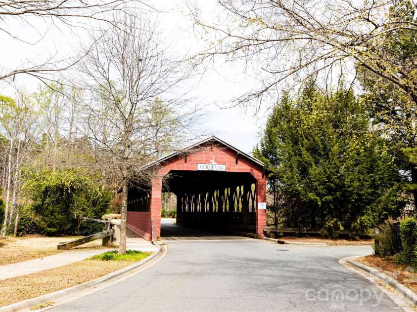 1123 Inn Keepers Way, Cornelius, NC 28031.  MLS# CAR4362117, YatesRealty ID 9467. 