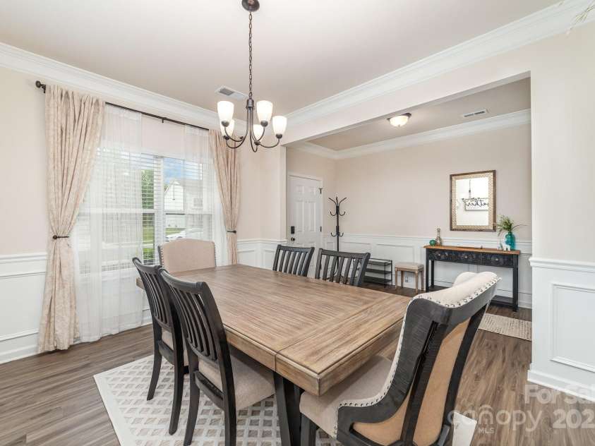 6070 Trinity Crossing Circle, Kannapolis, NC 28081.  MLS# CAR4251177, YatesRealty ID 9467. 