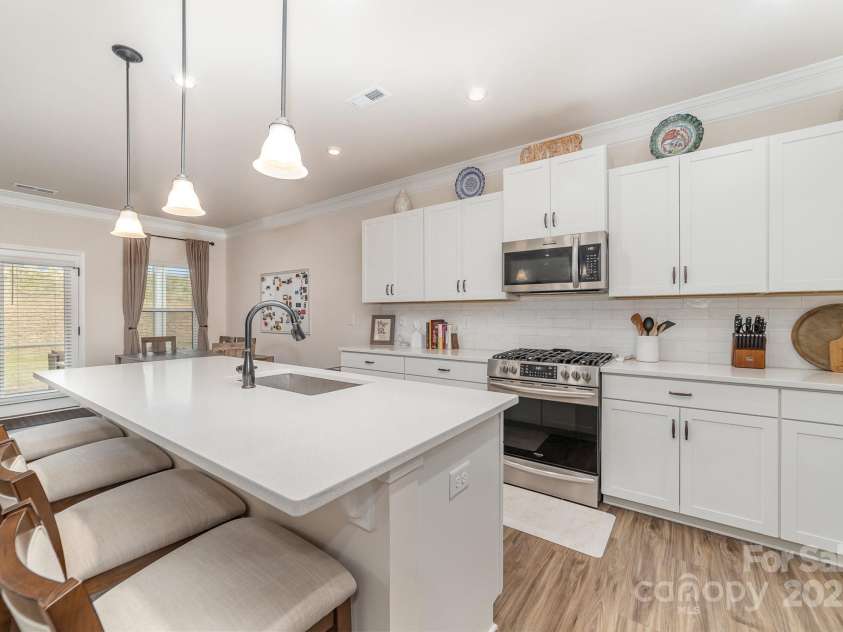 6070 Trinity Crossing Circle, Kannapolis, NC 28081.  MLS# CAR4251177, YatesRealty ID 9467. 