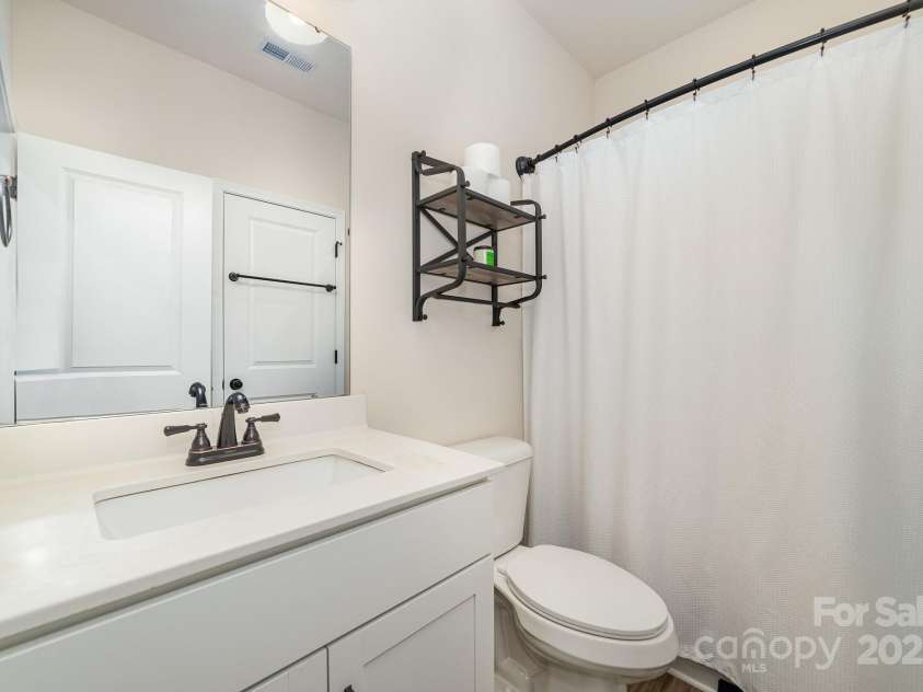 6070 Trinity Crossing Circle, Kannapolis, NC 28081.  MLS# CAR4251177, YatesRealty ID 9467. 