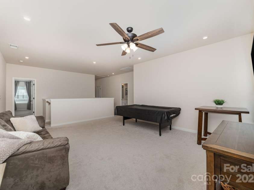 6070 Trinity Crossing Circle, Kannapolis, NC 28081.  MLS# CAR4251177, YatesRealty ID 9467. 