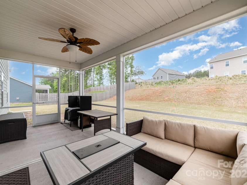 6070 Trinity Crossing Circle, Kannapolis, NC 28081.  MLS# CAR4251177, YatesRealty ID 9467. 