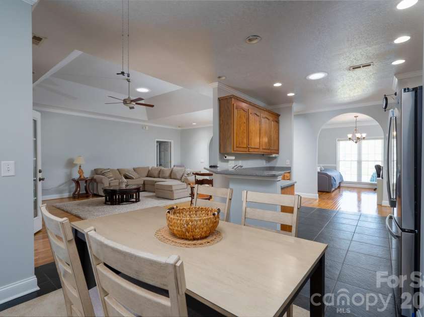 611 Davis Farm Drive, Salisbury, NC 28147.  MLS# CAR4365441, YatesRealty ID 9468. 