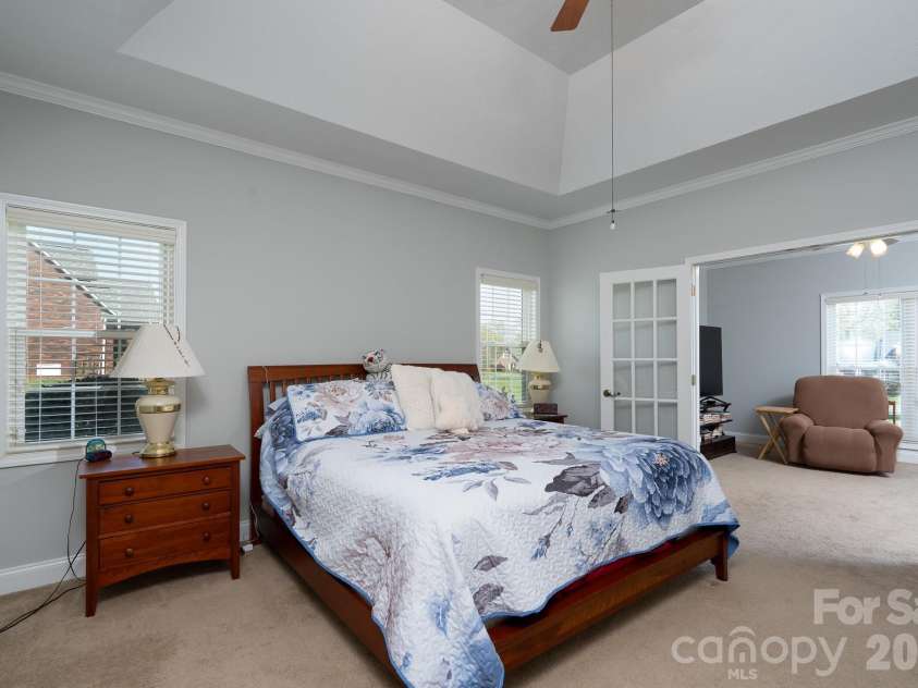 611 Davis Farm Drive, Salisbury, NC 28147.  MLS# CAR4365441, YatesRealty ID 9468. 