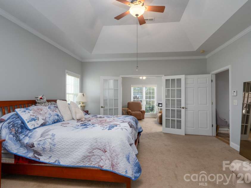 611 Davis Farm Drive, Salisbury, NC 28147.  MLS# CAR4365441, YatesRealty ID 9468. 