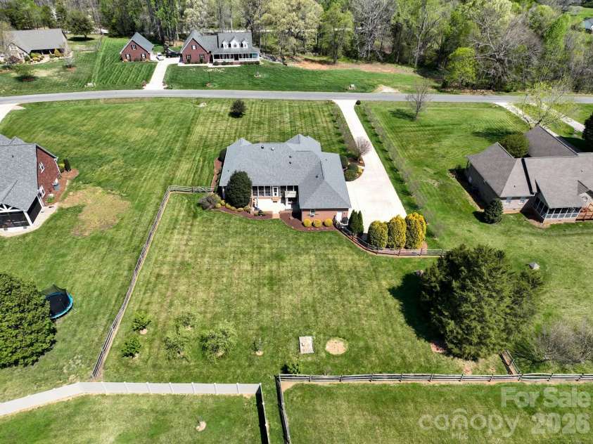 611 Davis Farm Drive, Salisbury, NC 28147.  MLS# CAR4365441, YatesRealty ID 9468. 