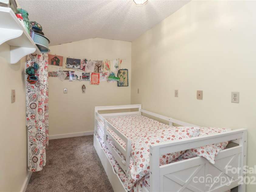 173 Rocky River Road, Mooresville, NC 28115.  MLS# CAR4259535, YatesRealty ID 947. 