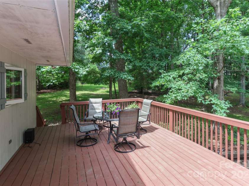 173 Rocky River Road, Mooresville, NC 28115.  MLS# CAR4259535, YatesRealty ID 947. 