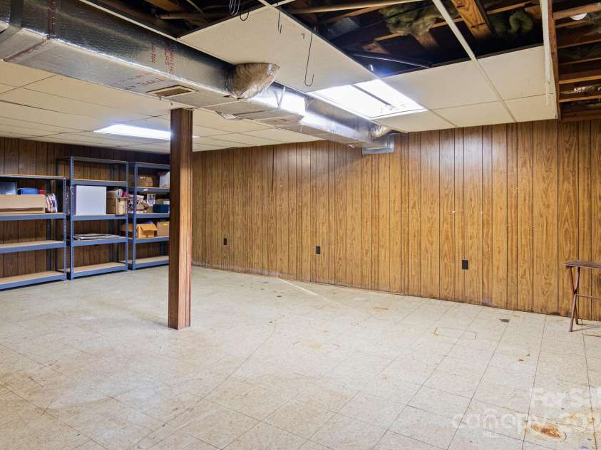 1573 Timberlake Drive, Shelby, NC 28150.  MLS# CAR4173911, YatesRealty ID 9474. The basement offers the opportunity for additional living space!