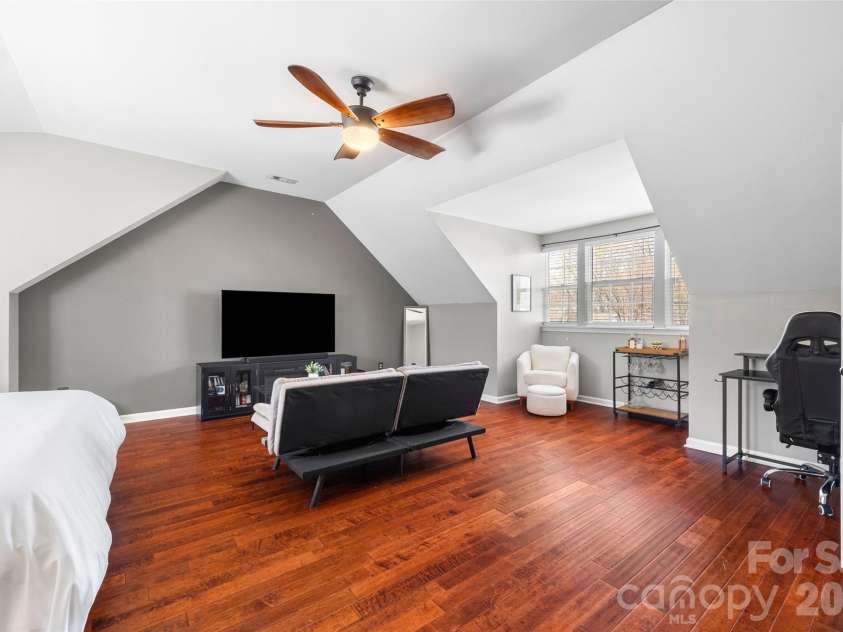 12141 Stone Forest Drive, Pineville, NC 28134.  MLS# CAR4360442, YatesRealty ID 9475. Bed/Bonus Room