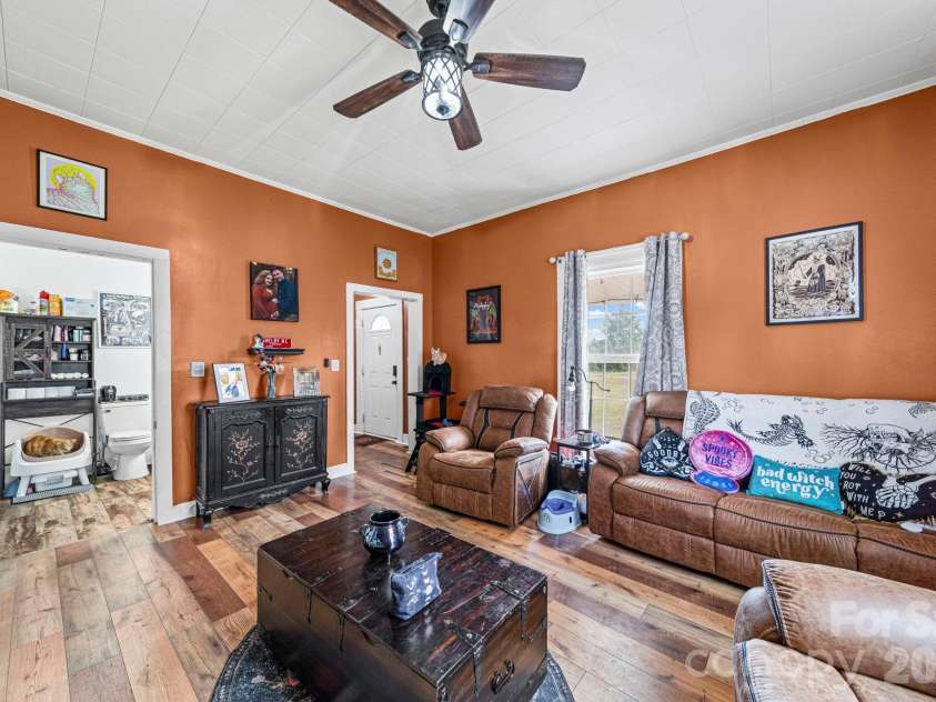 1930 Post Road, Shelby, NC 28152.  MLS# CAR4358564, YatesRealty ID 9476. 