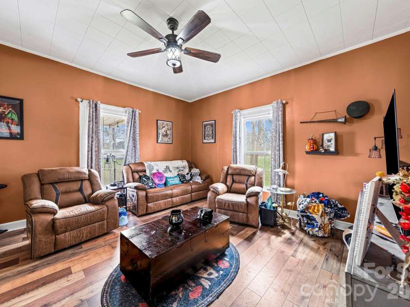 1930 Post Road, Shelby, NC 28152.  MLS# CAR4358564, YatesRealty ID 9476. 
