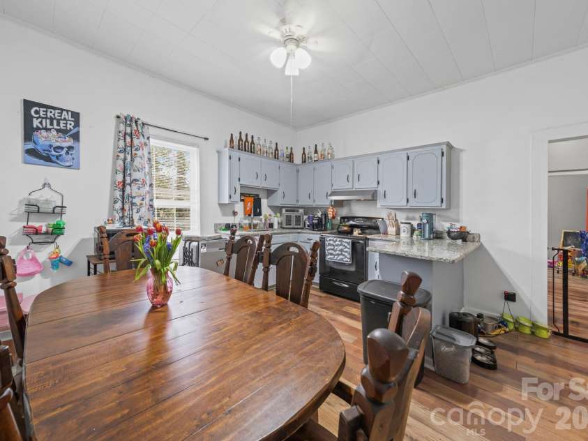 1930 Post Road, Shelby, NC 28152.  MLS# CAR4358564, YatesRealty ID 9476. 