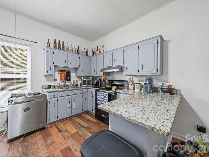 1930 Post Road, Shelby, NC 28152.  MLS# CAR4358564, YatesRealty ID 9476. 