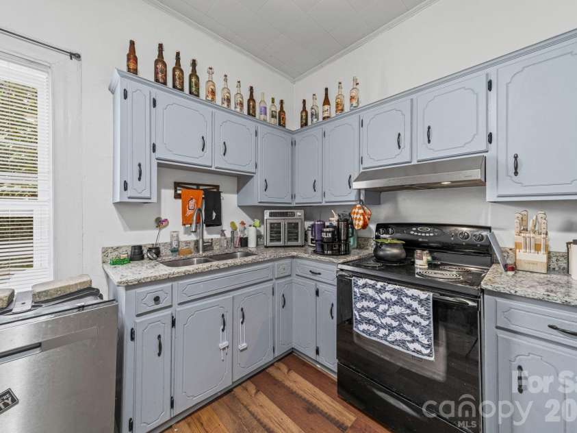 1930 Post Road, Shelby, NC 28152.  MLS# CAR4358564, YatesRealty ID 9476. 