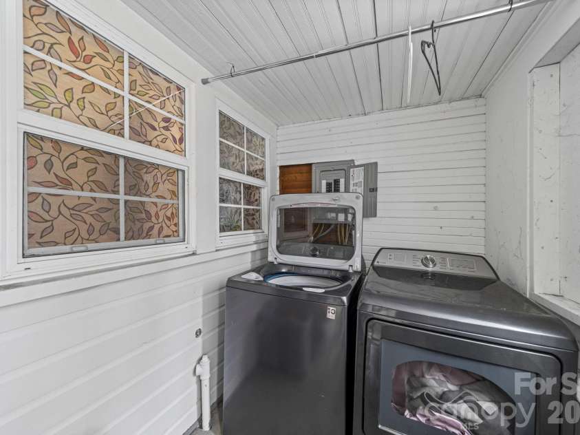 1930 Post Road, Shelby, NC 28152.  MLS# CAR4358564, YatesRealty ID 9476. 