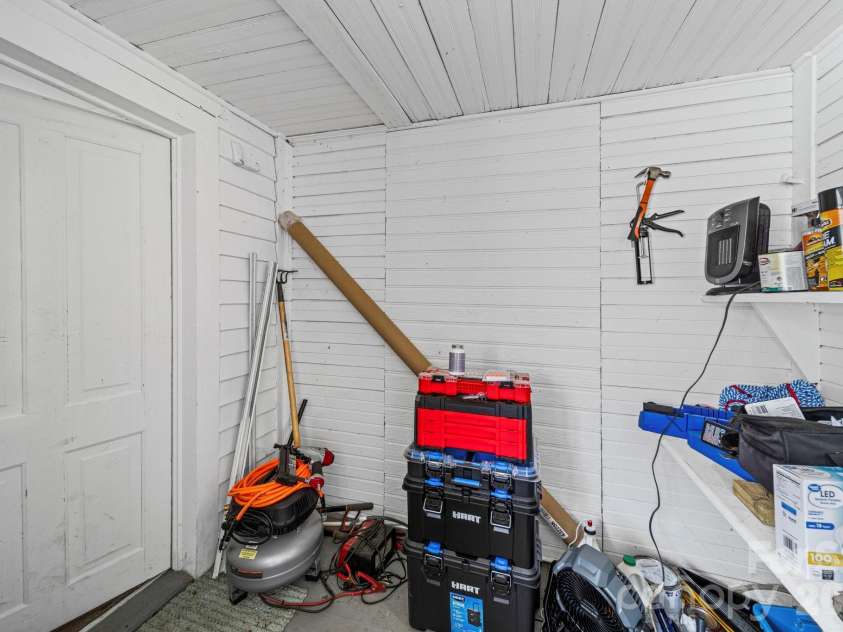1930 Post Road, Shelby, NC 28152.  MLS# CAR4358564, YatesRealty ID 9476. 