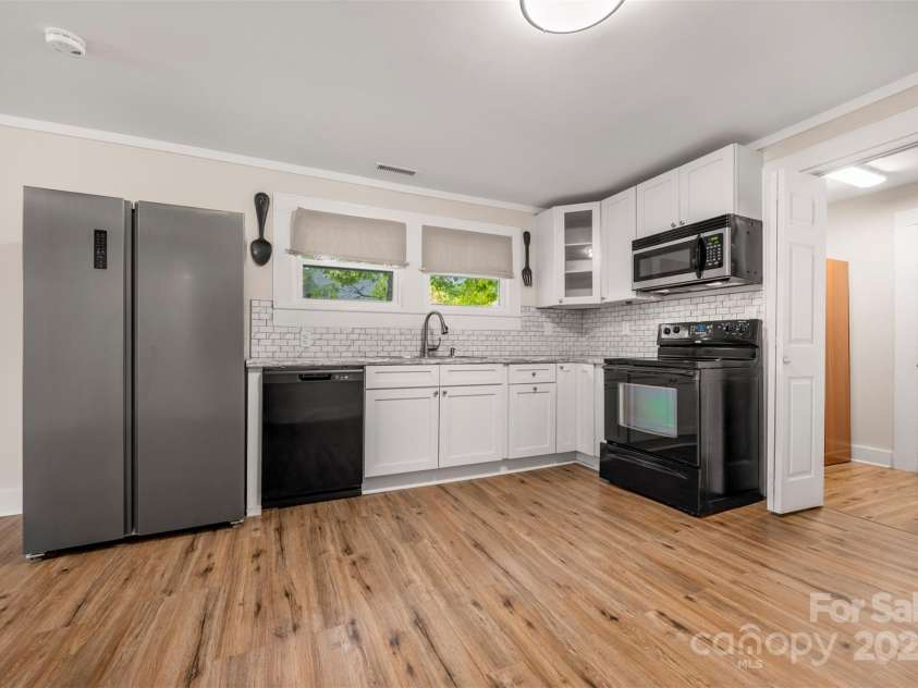 512 Spindale Street, Spindale, NC 28160.  MLS# CAR4316689, YatesRealty ID 9478. 