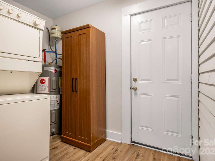 512 Spindale Street, Spindale, NC 28160.  MLS# CAR4316689, YatesRealty ID 9478. 