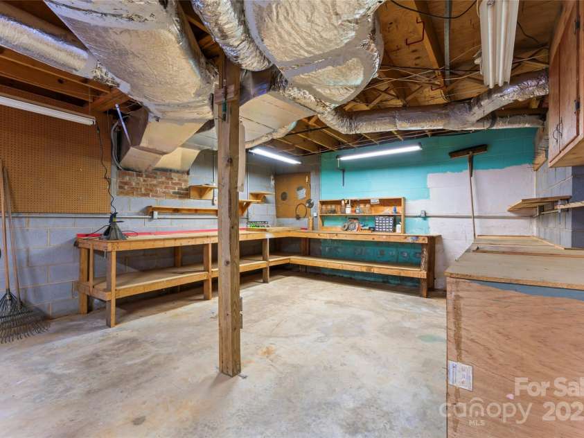 107 17th Street, Salisbury, NC 28144.  MLS# CAR4333959, YatesRealty ID 948. Workshop