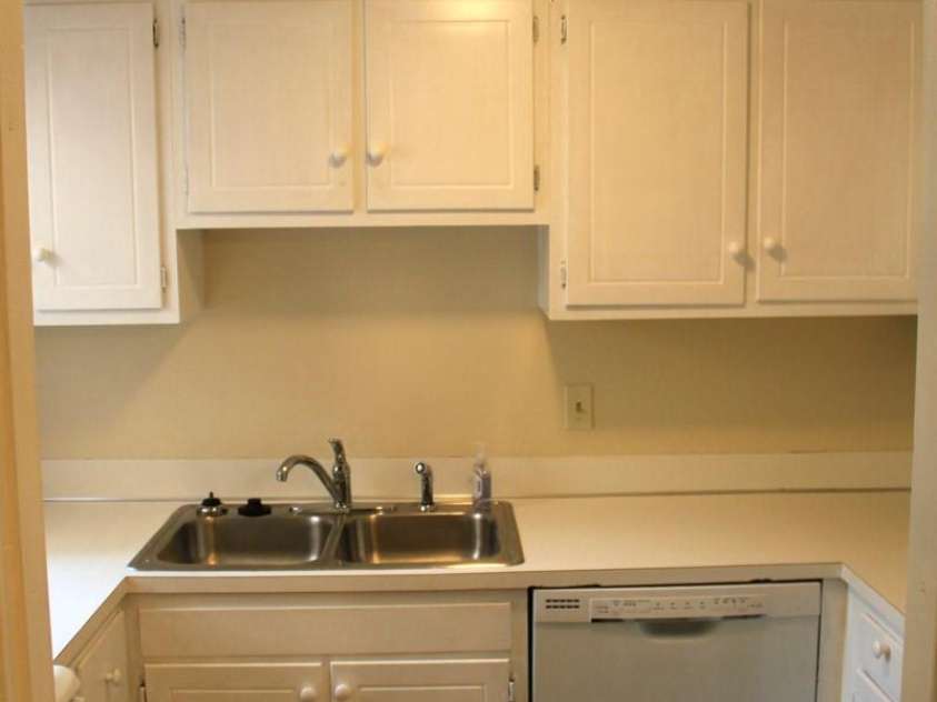 4605 Coronado Drive, Charlotte, NC 28212.  MLS# CAR4203847, YatesRealty ID 948. 