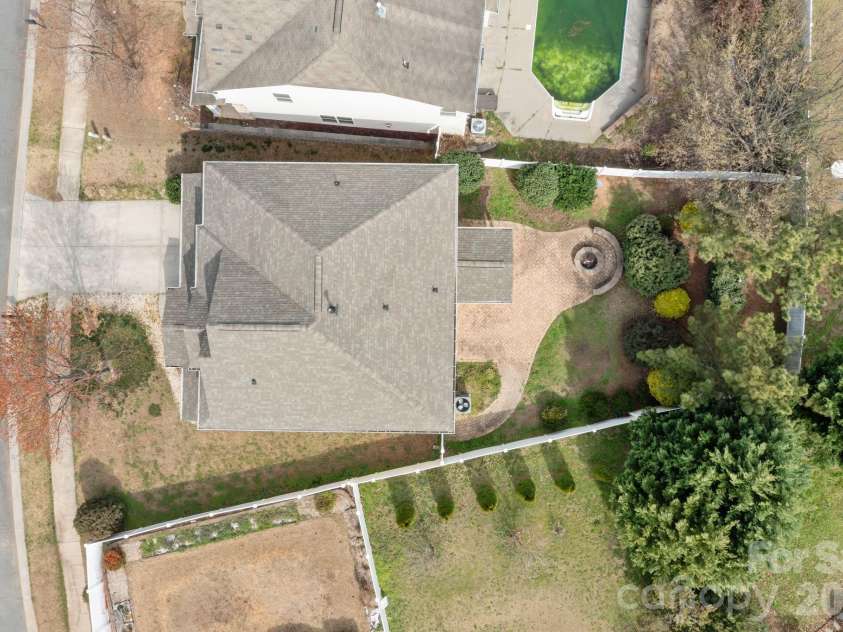 108 Sand Spur Drive, Mooresville, NC 28117.  MLS# CAR4354221, YatesRealty ID 9481. 