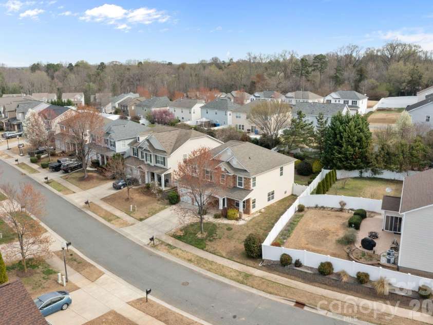 108 Sand Spur Drive, Mooresville, NC 28117.  MLS# CAR4354221, YatesRealty ID 9481. 