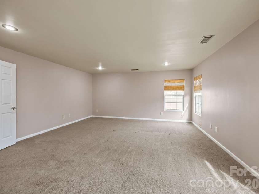 108 Sand Spur Drive, Mooresville, NC 28117.  MLS# CAR4354221, YatesRealty ID 9481. 