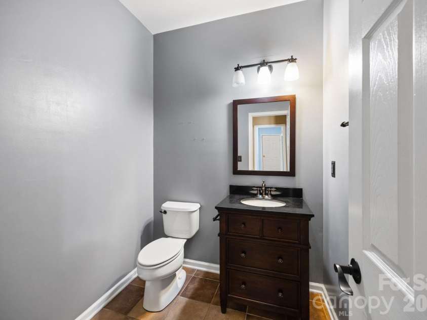 108 Sand Spur Drive, Mooresville, NC 28117.  MLS# CAR4354221, YatesRealty ID 9481. 