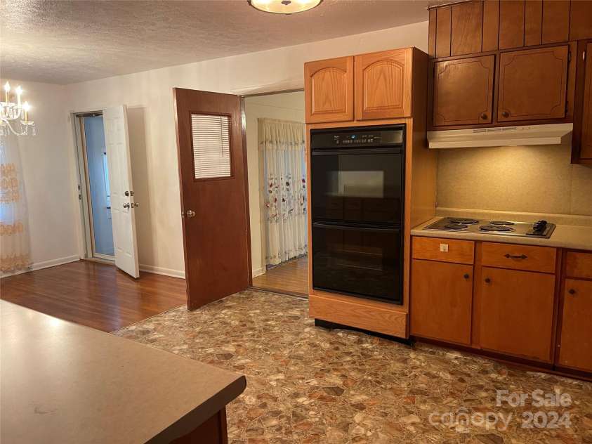 97 Chapman Drive, Cheraw, SC 29520.  MLS# CAR4194880, YatesRealty ID 9481. 