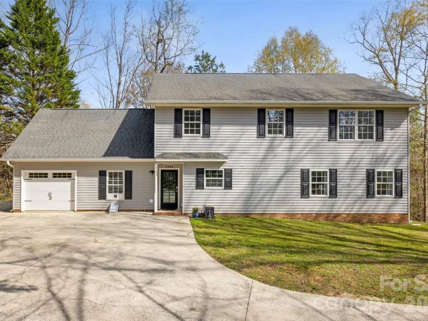 5980 Quarter Mile Road, Clover, SC 29710.  MLS# CAR4358469, YatesRealty ID 9482. 