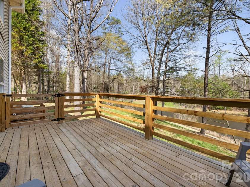 5980 Quarter Mile Road, Clover, SC 29710.  MLS# CAR4358469, YatesRealty ID 9482. 