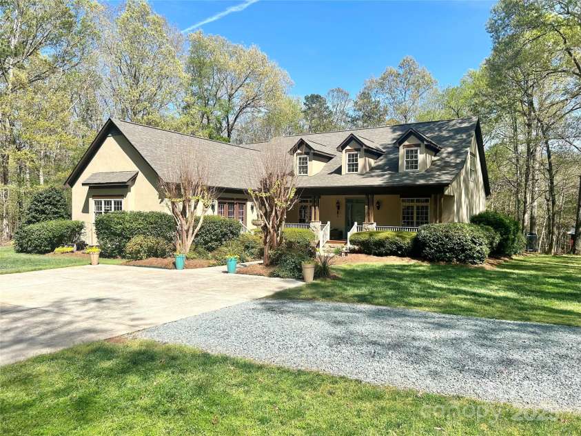 4925 Pageland Highway, Monroe, NC 28112.  MLS# CAR4245962, YatesRealty ID 9484. 