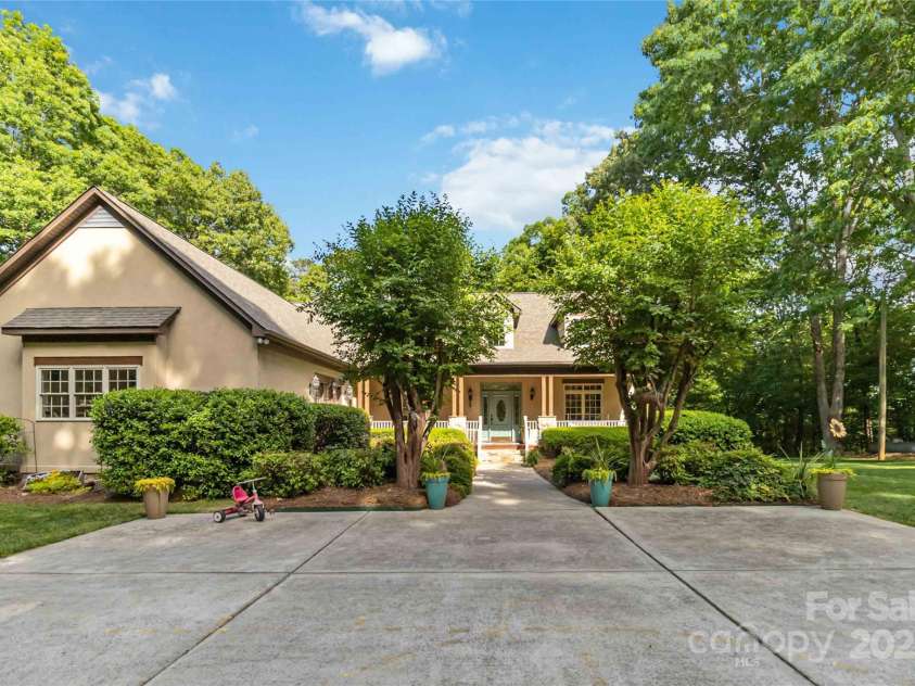 4925 Pageland Highway, Monroe, NC 28112.  MLS# CAR4245962, YatesRealty ID 9484. 