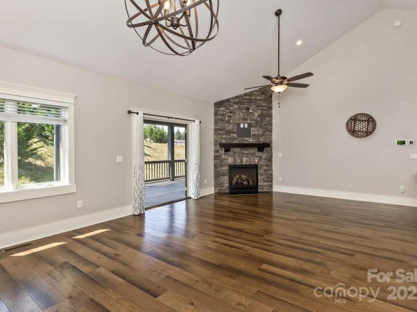 185 Sports Village Drive, Hendersonville, NC 28739.  MLS# CAR4247401, YatesRealty ID 9486. Great Room