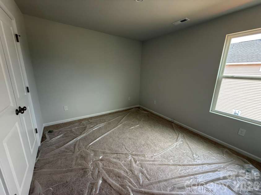 1227 Bansal Drive, Charlotte, NC 28215.  MLS# CAR4365795, YatesRealty ID 9487. Bed 2